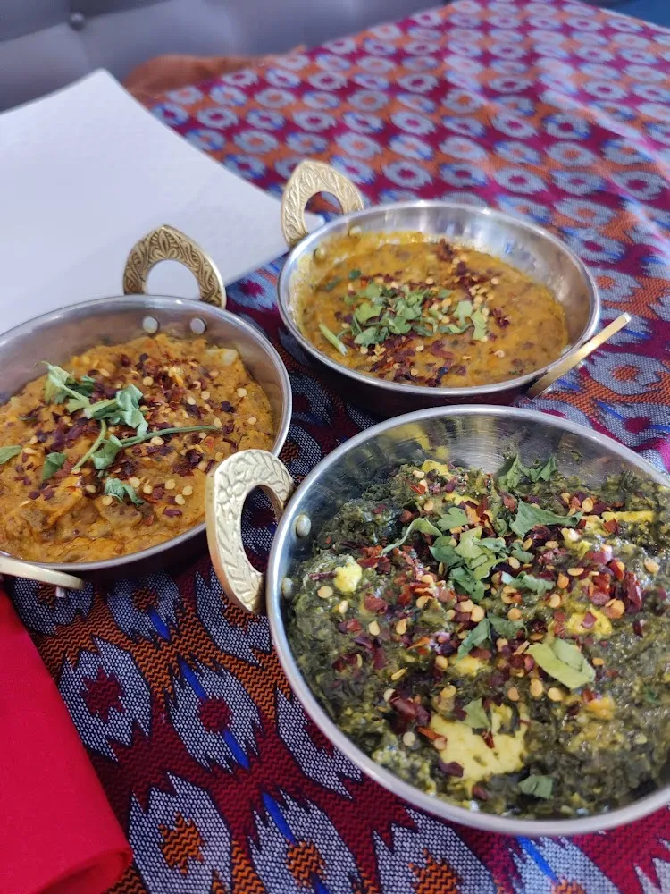 Dal Palak Paneer Bharta